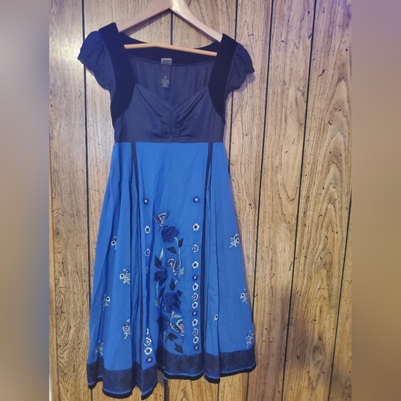 LITHE / ANTHROPOLOGIE Rare Silk Silent Solstice Tie Waist Dress - 6 - Picture 2 of 7